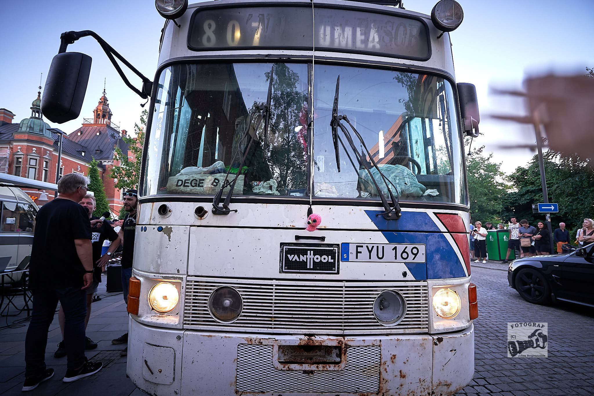 A7304411