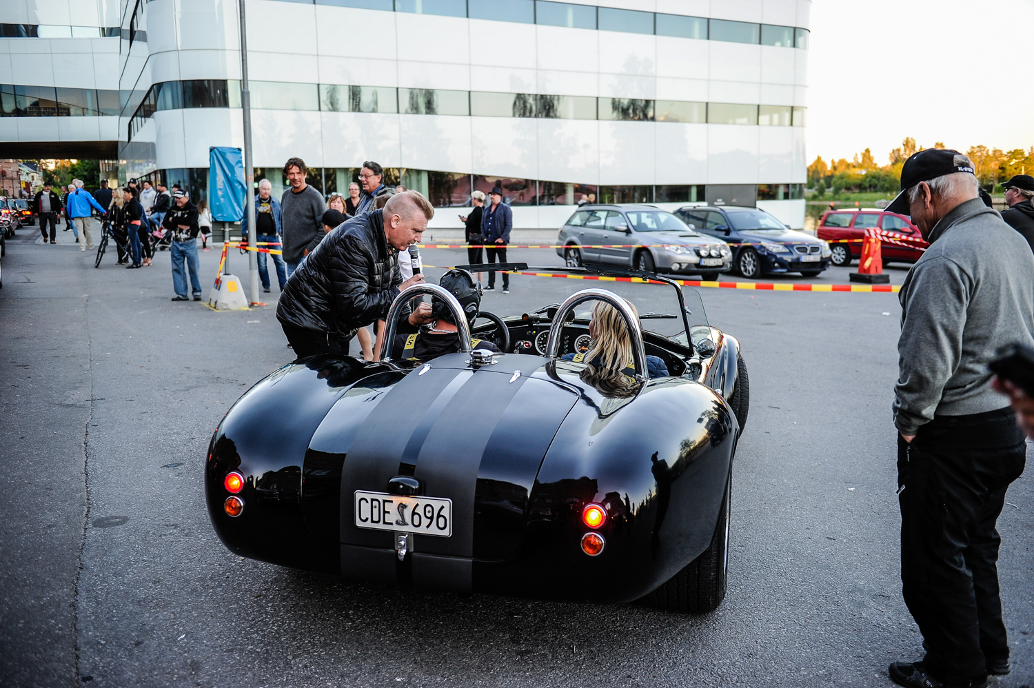 web_ASC8559