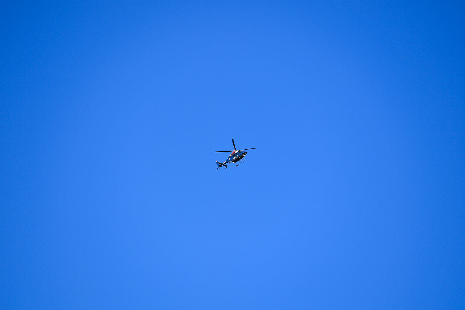 web_ESC7920