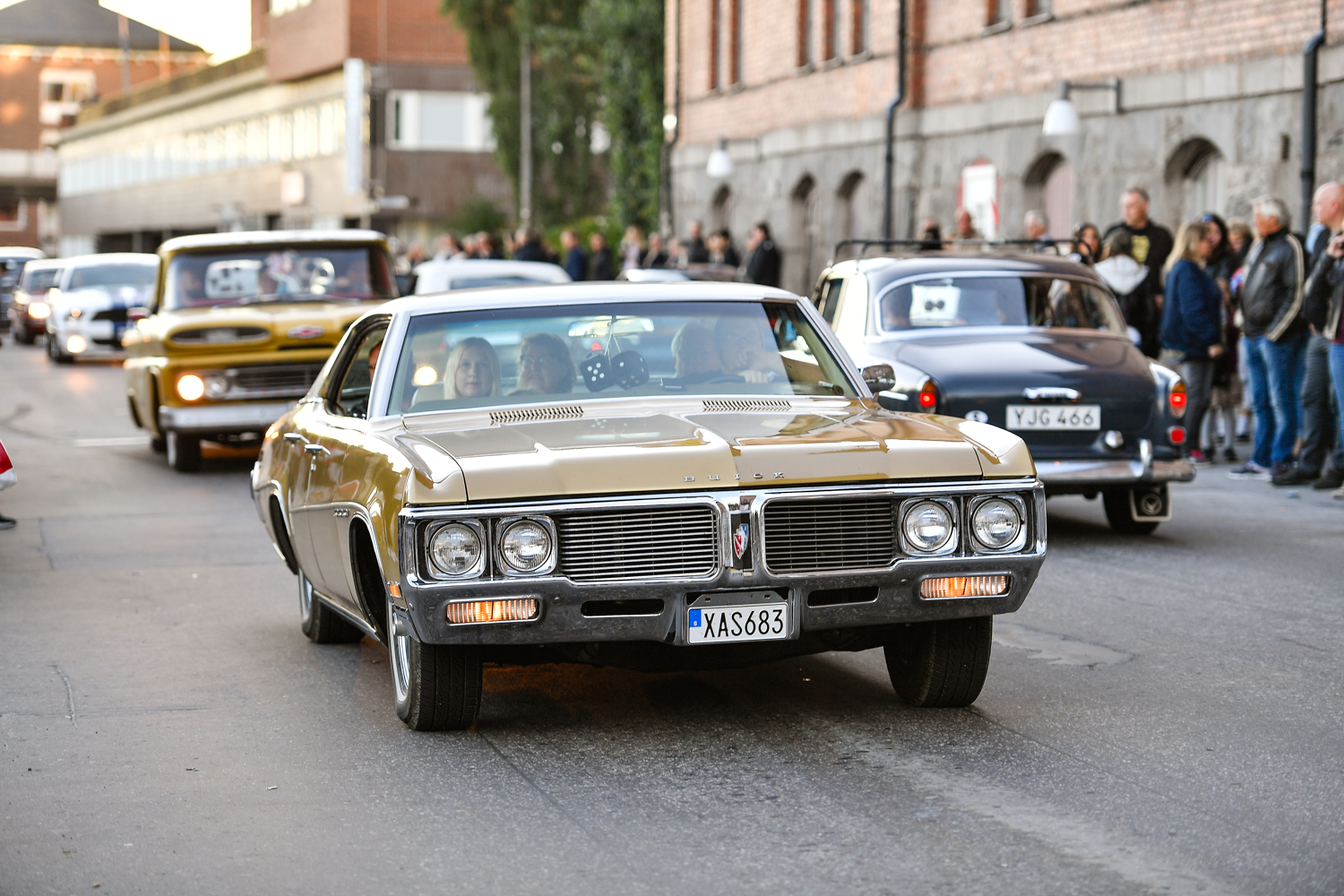 web_ESC7995