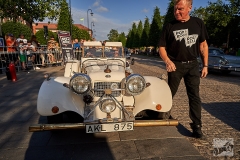 A7305696-