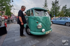 A7305729-