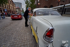 A7305744-