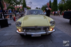 A7305824-